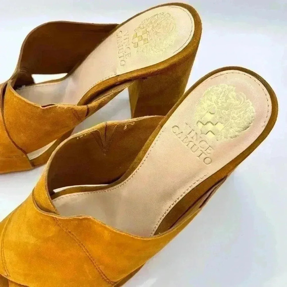COPY - 🧡PRE-LOVED🧡VINCE CAMUTO🧡GINGER COLORS SUEDE MULES🧡SIZE 9 - Picture 3 of 12